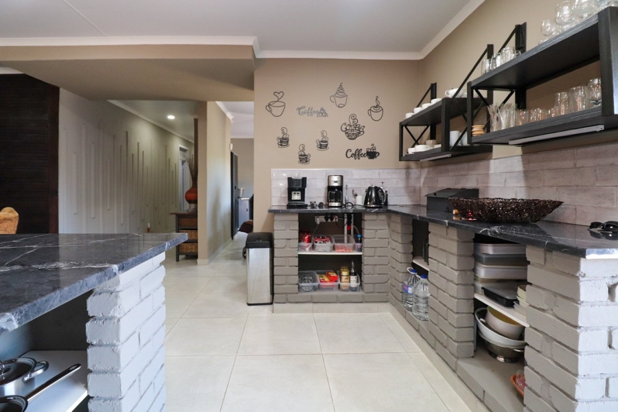 5 Bedroom Property for Sale in Irene Park North West